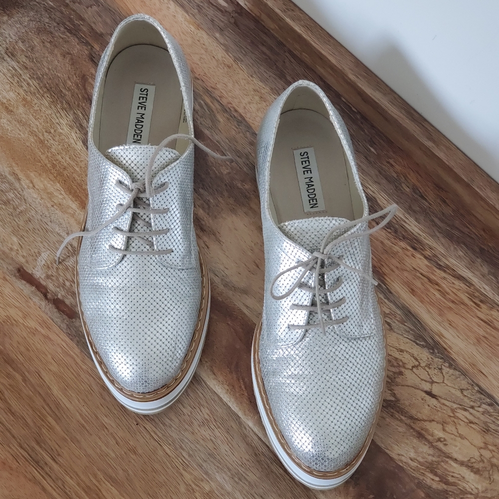 Steve Madden Oxfords